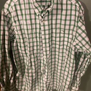 IZOD Long sleeve button up